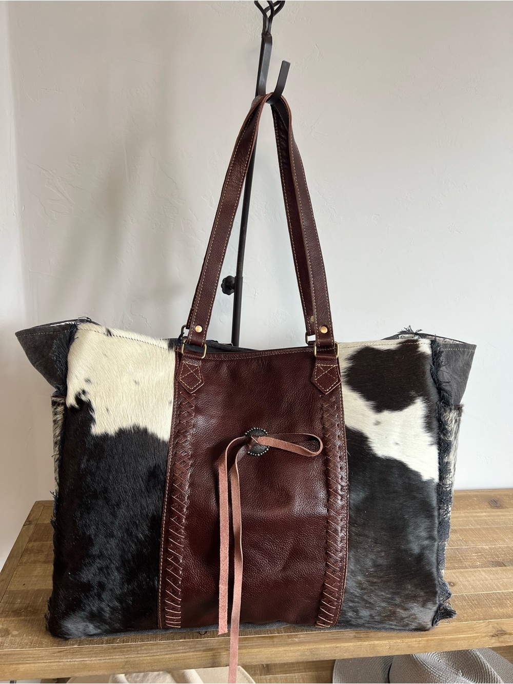 Myra Bag Cowhide Weekender Tote Overnight Leather Western Boho Shoulder Carry-on - Picture 7 of 13